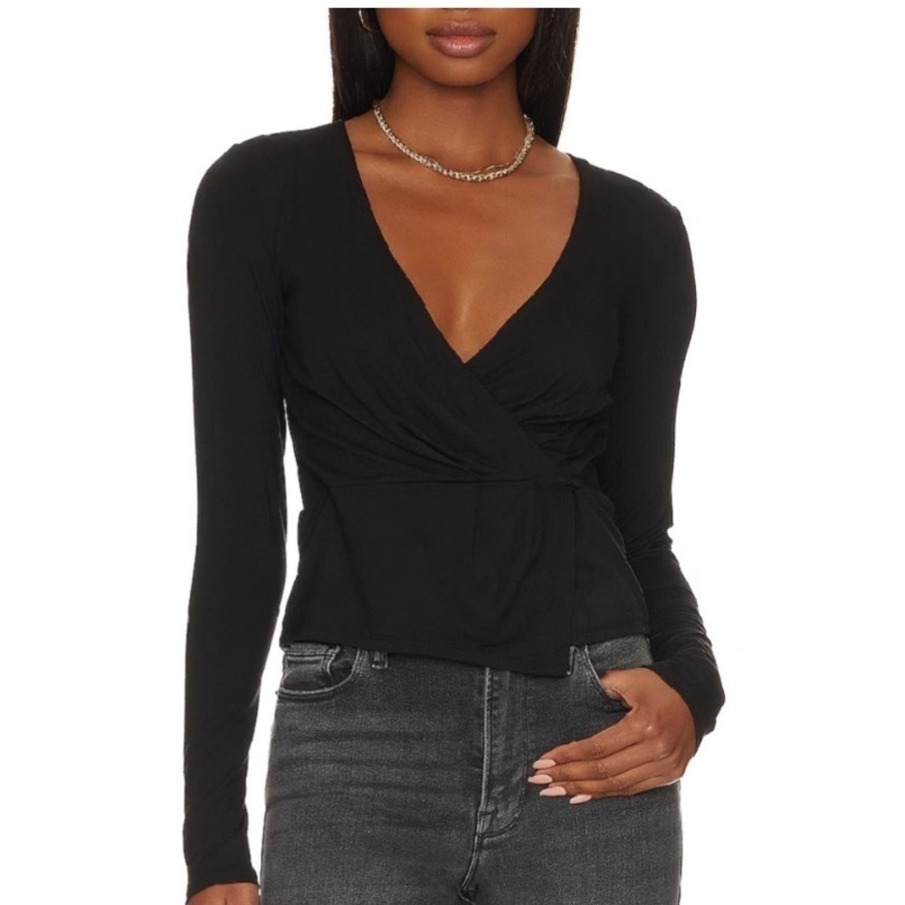 Good American Black wrap top size Large